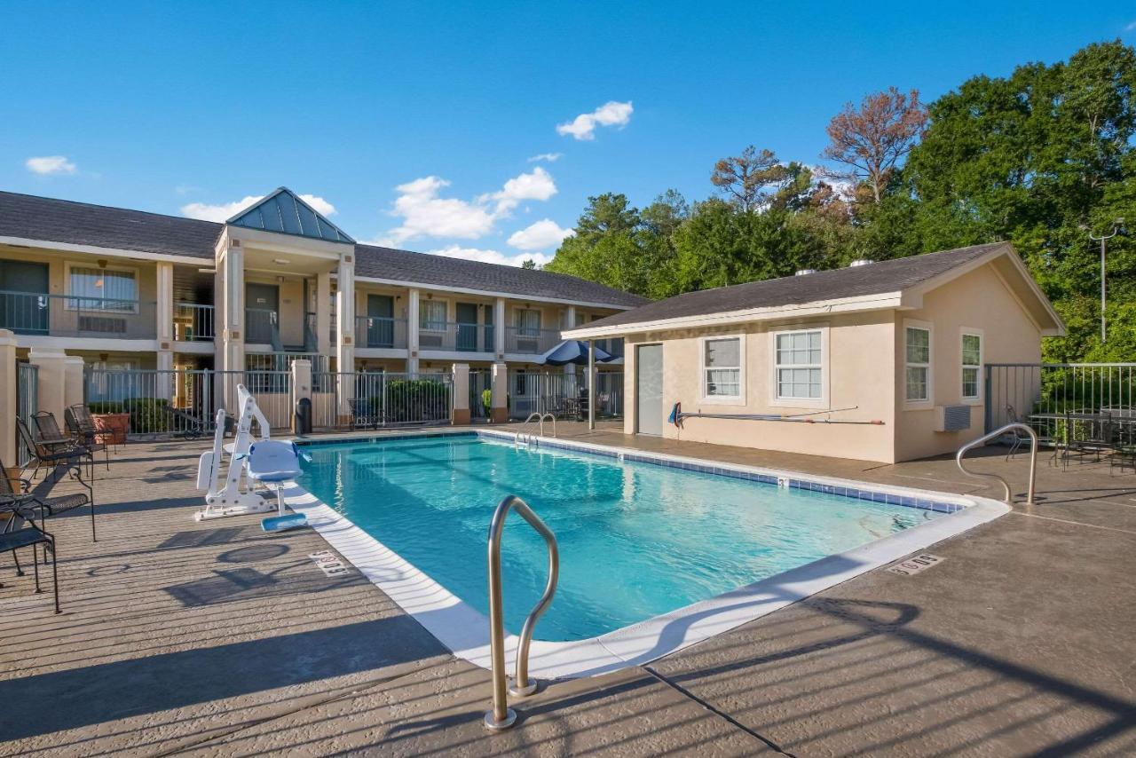Quality Inn & Suites Lufkin Eksteriør billede