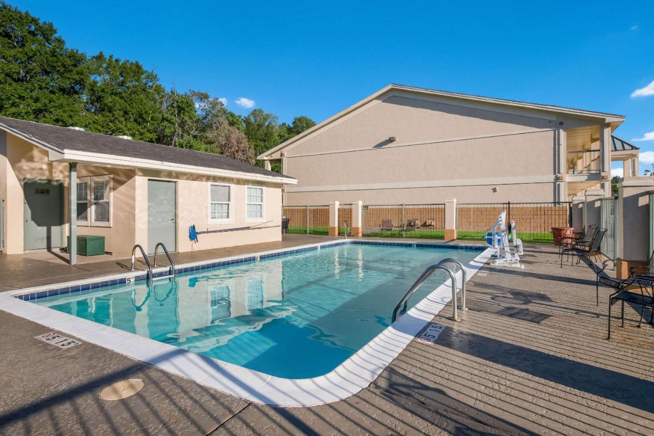 Quality Inn & Suites Lufkin Eksteriør billede